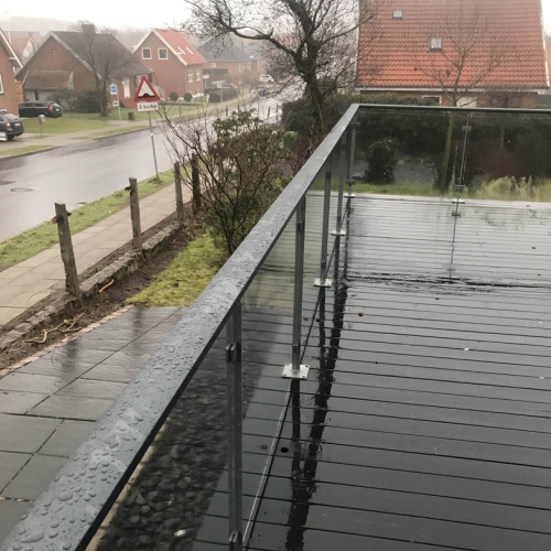 sort træterrasse