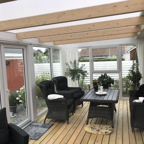 montering af vinduer til ny terrasse